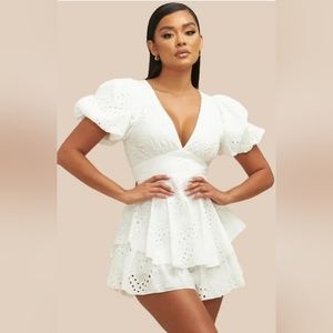 Caplet sleeved romper